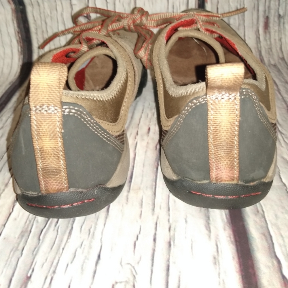 merrell kangaroo sandals